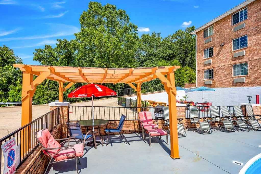 Rodeway Inn Branson, Brick House Facilities photo